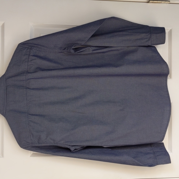 Denver Hayes Untucked Dress Shirt, Button Front, Blue, Small, Long Sleeves - Picture 2 of 6